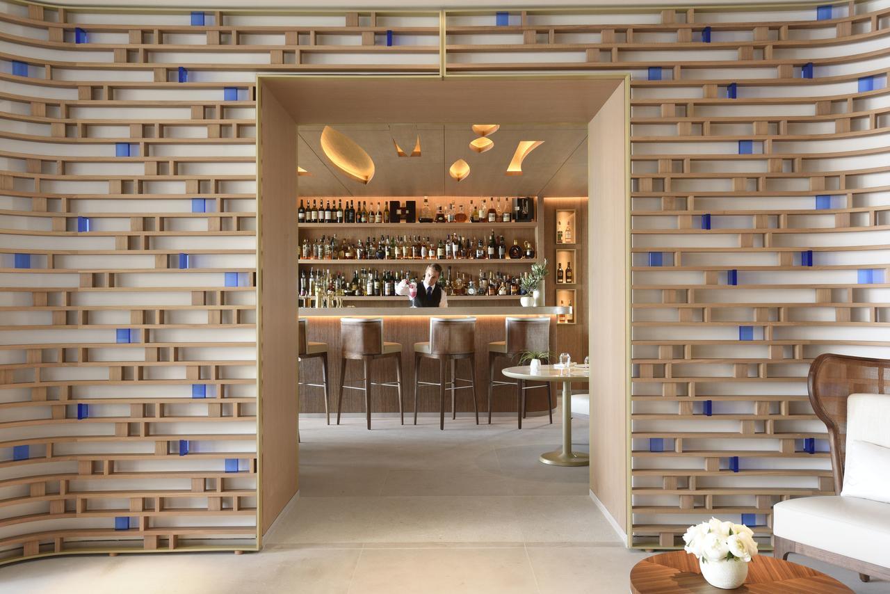 Hotel La Residence De La Pinede Сен Тропе Екстериор снимка