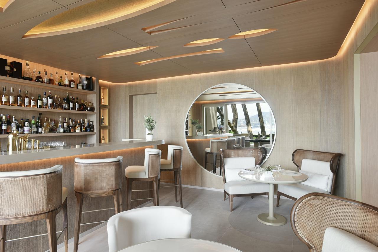 Hotel La Residence De La Pinede Сен Тропе Екстериор снимка