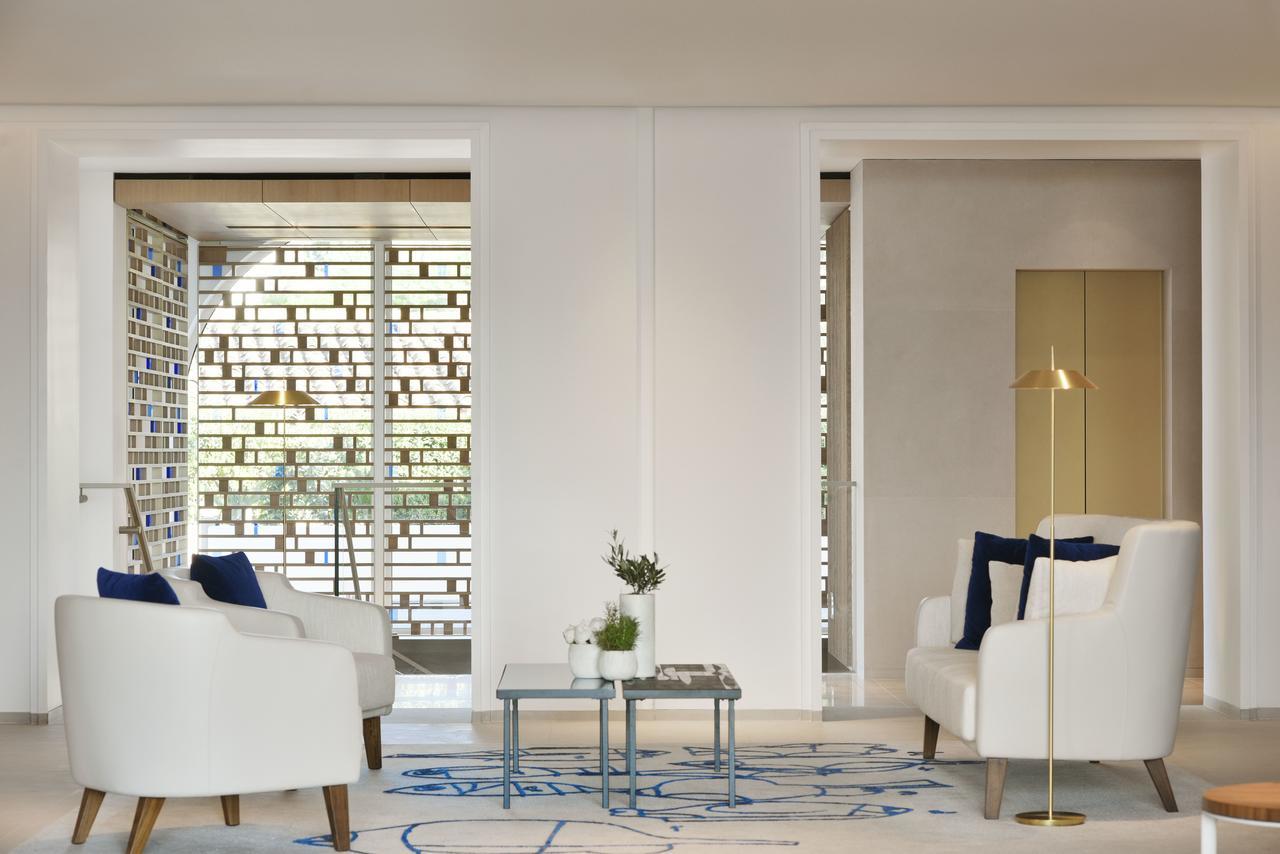 Hotel La Residence De La Pinede Сен Тропе Екстериор снимка